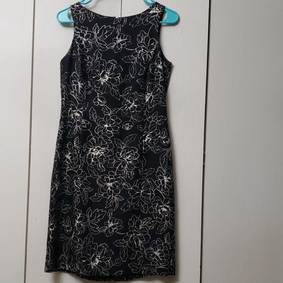 Ann Taylor Dresses & Skirts - Ann Taylor silk dress